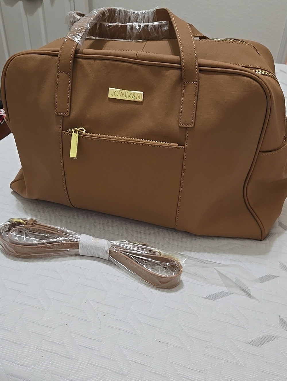 NWOT Joy & Iman Tan Travel Duffel Weekener with Gold Hardware